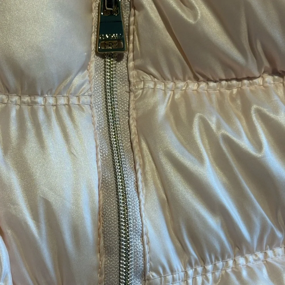 Calvin Klein Light Pink Puffer Vest - Picture 8 of 9